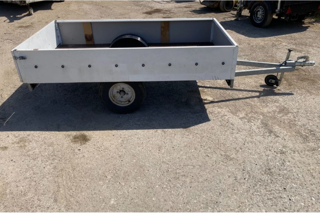 LIGHTWEIGHT UNBRAKED CAR TRAILER - Image 4 of 7