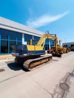 KOMATSU PC150 EXCAVATOR / DIGGER – WITH GRADING BUCKET