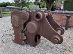 EXCAVATOR CONCRETE MUNCHER – 100MM PINS>>--NO VAT ON HAMMER--<<