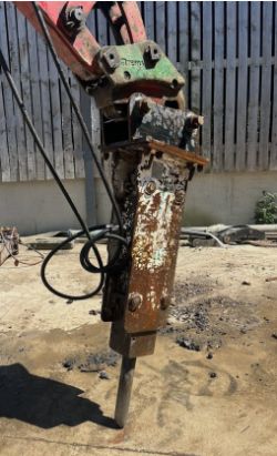 2013 FRB BREAKER – SUIT EXCAVATOR 3CX BACKHOE