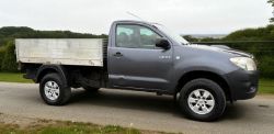2010 TOYOTA HILUX HL2 D-4D 4X4 SINGLE CAB