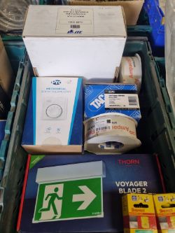 MIXED SMALL JOBLOT IDEAL FOR RESELLERS CARBOOT CRATE C9