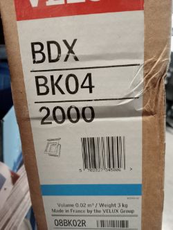 VELUX BDX BK04 2000 INSULATION & UNDERFELT COLLAR 47 CM X 98 CM