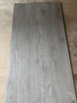 52 X PACKS (129M2) EGGER PLATINUM OAK LAMINATE FLOORING 2.49M2/PACK RRP £2,300