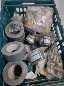 MIXED DIY TOOLS HOME PLUMBING ELECTRICAL JOBLOT CRATE IDEAL FOR RESELLERS D2