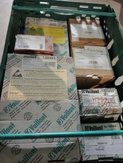 MIXED DIY TOOLS HOME PLUMBING ELECTRICAL JOBLOT CRATE IDEAL FOR RESELLERS D27