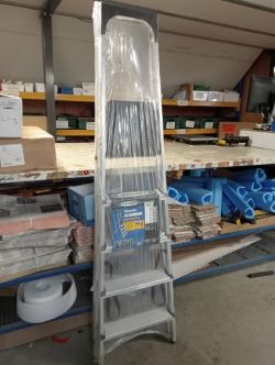 WERNER ALUMINIUM 1.68M 5 STEP PLATFORM STEP LADDER WITH TOOL TRAY