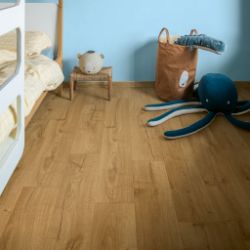 60 PACKS (110M2) QUICKSTEP IMPRESSIVE 8MM LAMINATE CLASSIC OAK NATURAL IM1848 RRP £3,000