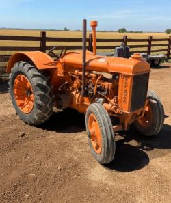 STANDARD FORDSON TRACTOR
