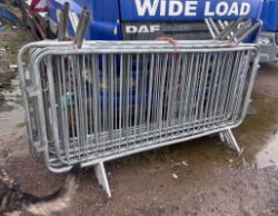 10 X USED METAL PEDESTRIAN SAFETY / CROWD CONTROL BARRIERS