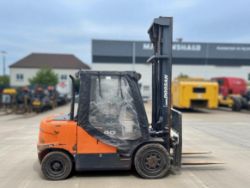 2010 DOOSAN FORKLIFT TRUCK