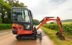 2017 KUBOTA KX016-4 MINI EXCAVATOR / DIGGER