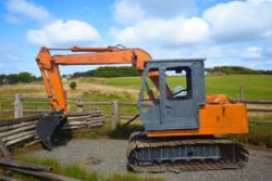 HITACHI 6 TON EXCAVATOR DIGGER