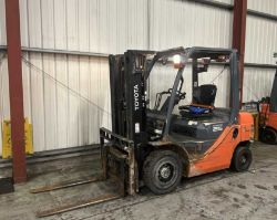 2018 TOYOTA 02-8FDF25 DIESEL FORKLIFT – 2,500KG CAPACITY, 7,000 HRS