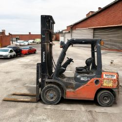 2013 TOYOTA 02-8FDF30 DIESEL FORKLIFT