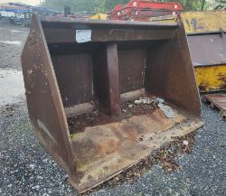 GEITH HI TIP BULK BUCKET – 8FT WIDE