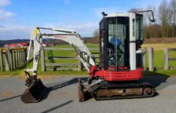 TAKEUCHI TB23R MINI DIGGER / EXCAVATOR