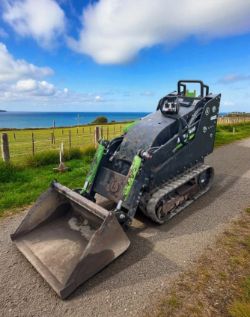 2022 KOVACO MINI Z 400 SKIDSTEER