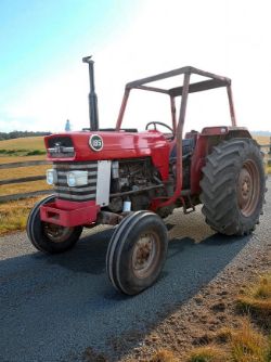 MASSEY FERGUSON 185 TRACTOR