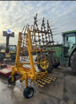 TWOSE 6M GRASS HARROWS – HYDRAULIC FOLDING