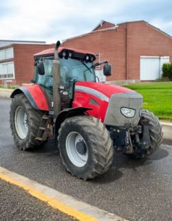 MCCORMICK XTX185 TRACTOR.
