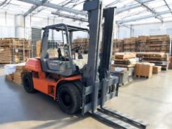TOYOTA 5FD70 DIESEL FORKLIFT