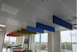 CARUSO ACOUSTIC LED RAINBOW