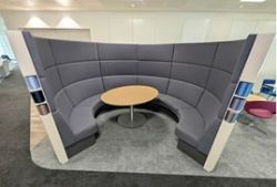 USED BESPOKE 4000MMM DIAMETER HIGH BACK BOOTH WITH THREAD SPOOLS