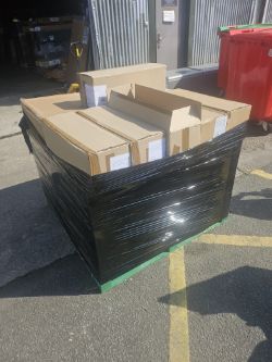 JOBLOT OF 19 CABINET CARCASES