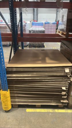 CARDBOARD TRAY 850 X 800 X 150MM RRP£400
