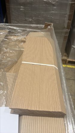 1 X PALLET WITH EDGE BOARD CARDBOARD 35MM FLANGE TOTAL RRP £501.6
