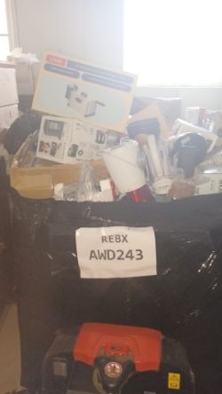 30+ UNITS – BRANDED PALLET: LG, JVC, PHILIPS, MSI, HISENSE – TECH, AUDIO, WELLNESS – RETURNS!