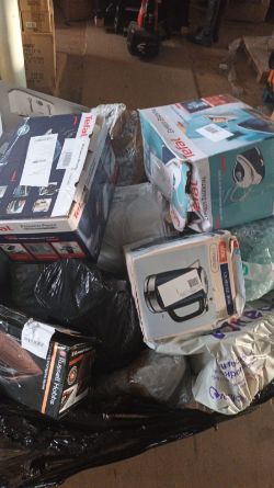 55+ ITEMS MIXED PALLET – TEFAL, PHILIPS, NUTRIBULLET, LOGIK – BLENDERS, IRONS, KETTLES – RETURNS!