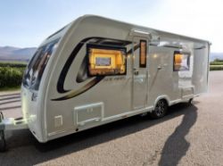 2019 LUNAR SOLARIS 544 – 4 BERTH TOURING CARAVAN (NO VAT ON HAMMER)
