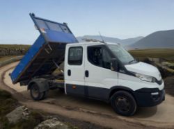 **(ONLY 77 K MILEAGE)** 2017 IVECO DAILY 3.5 TON CREWCAB TIPPER – HI-MATIC AUTOMATIC, EURO 6