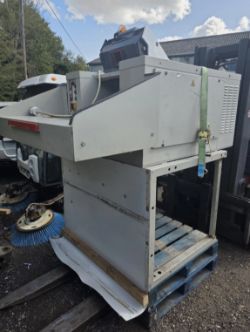 HEAVY DUTY CROSS-CUT PAPER SHREDDER – 3 PHASE
