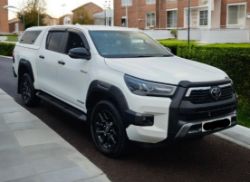 **(ONLY 61K MILEAGE)** TOYOTA HILUX INVINCIBLE X D-4D 4WD DOUBLE CAB PICKUP>>--NO VAT ON HAMMER--<<