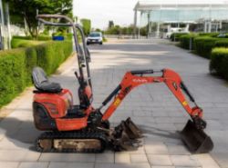 2020 KUBOTA K008-3 MICRO EXCAVATOR / DIGGER
