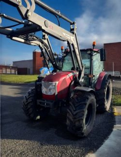 2021 MCCORMICK X5.55 C/W LOADER