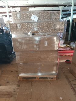 APPEARS NEW - PALLET OF 16 X CHRISTMAS TREES