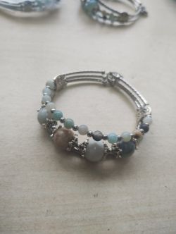 VINTAGE BOHEMIAN NATURAL GEMSTONE BANGLE - SS -MIXED STONES -ORIGINAL PACKAGING - JOBLOT OF 10