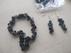 SMOKEY QUARTZ CRYSTAL CHIP BRACELET AND EARRING SET JOBLOT OF 21 - BRAND NEW