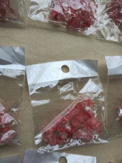 WATERMELON CHRYSTAL CHIP BRACELETS - NEW IN ORIGINAL PACKAGING - JOBLOT OF 42
