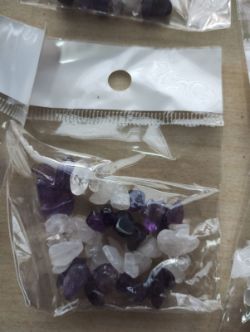 AMETHYST AND CLEAR QUARTZ CRYSTAL CHIP BRACELET JOB LOT OF 37 - BRAND NEW