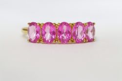 5 STONE OVAL PINK SAPPHIRE RING 9CT YELLOW GOLD WITH GIFT BOX AND VALUATION CERTIFICATE £1495
