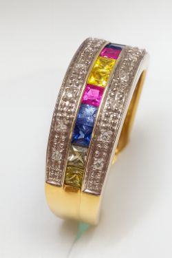 PRELOVED 9CT YELLOW GOLD MULTI-COLOURED SAPPHIRE & DIAMOND RING SIZE O