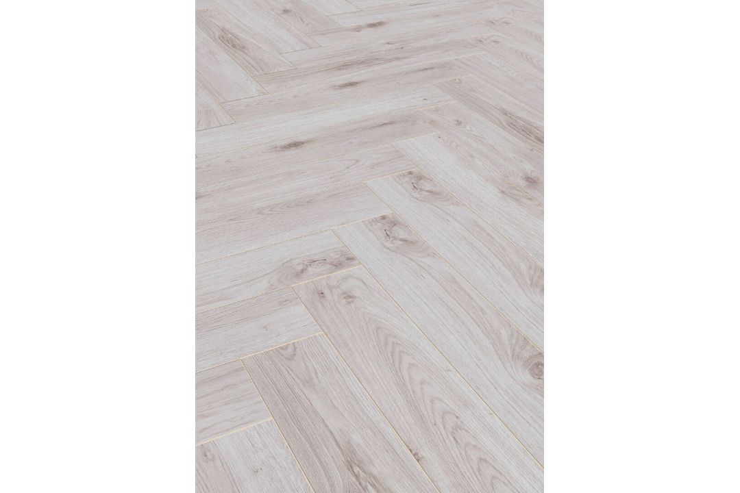 12 X PACKS (14.88M2) KRONOTEX 8MM HERRINGBONE LAMINATE – BORDEAUX OAK WHITE - RRP £1,100 - Image 2 of 4