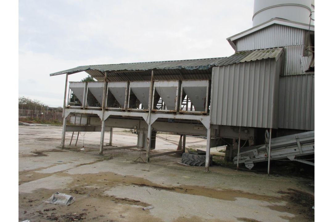 Concrete steel framed batching plant. All-inclusive Lot: Bid for lots 20 to 20D as a whole. - Image 6 of 26