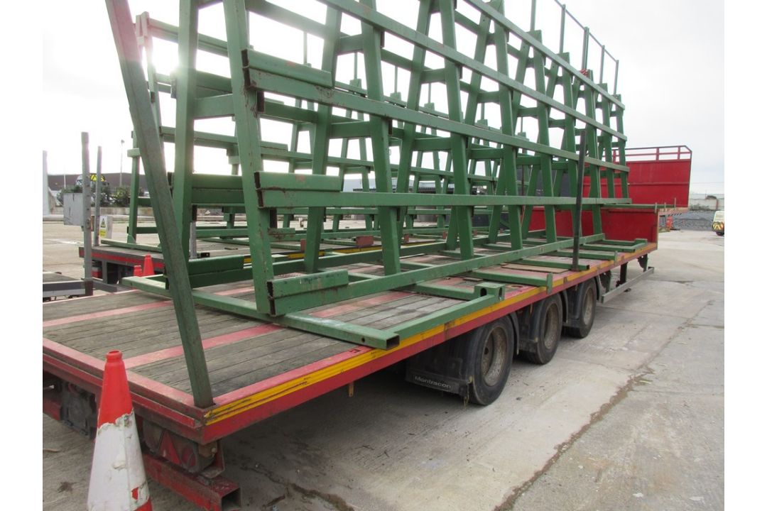 Montracon tri-axle step frame trailer ID No. SMRF3ASXXAJ117186, ID Mark C417691 (2016) gross - Image 3 of 9