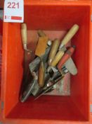 Quantity of assorted gauging trowels